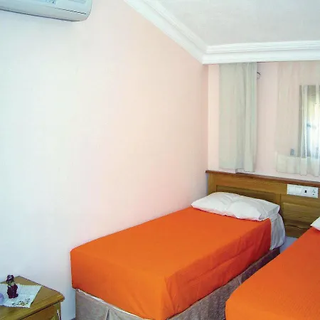 Holiday Kisla-kalkan Kisla Mah. Gunluk Sok Feriehus